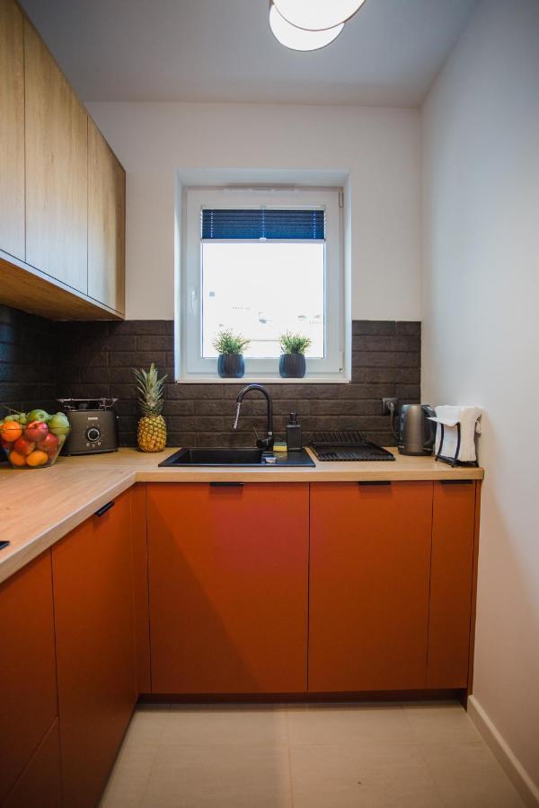 W&K Apartments - Ginger Suite - Faktura Vat, Parking Koszalin Exteriör bild